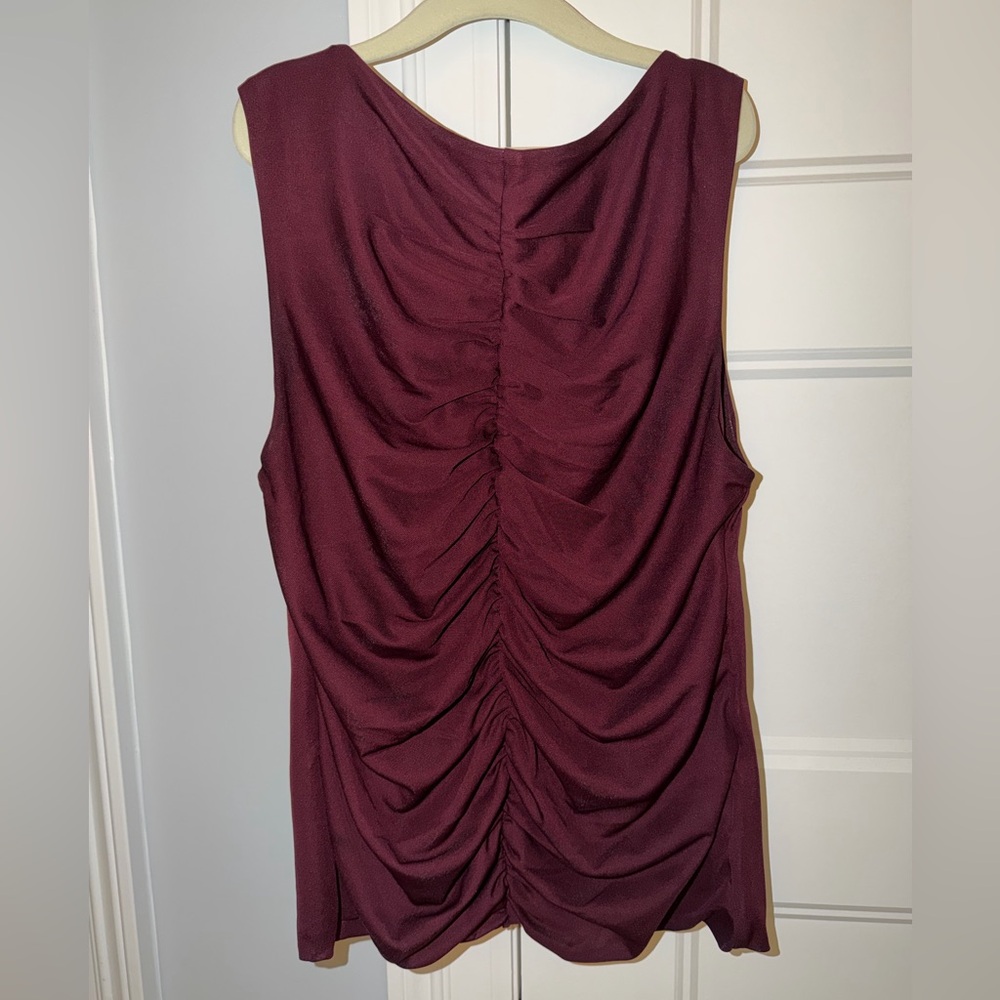 H&M Sleeveless Ruched Tank Top - Burgundy